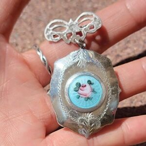 Stunning vintage 925 sterling silver and enameled rose guilloche locket brooch